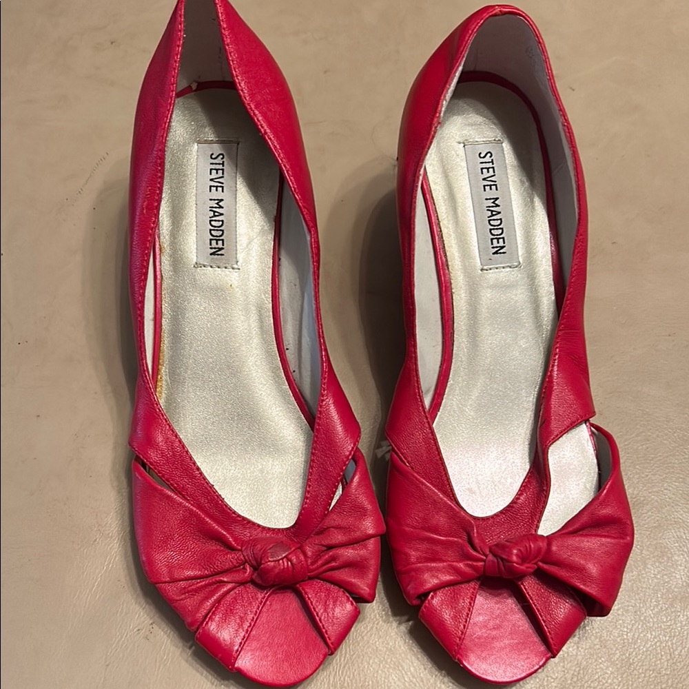 Steve Madden Red Bow Peep-Toe Heels